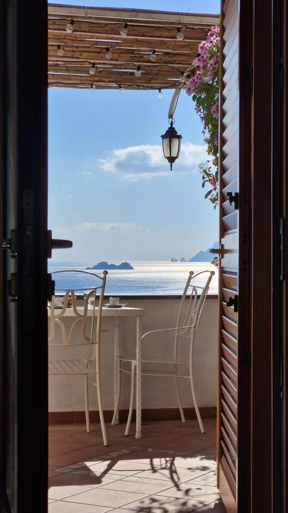 Casa Ambrosia, Praiano - Amalficoast エクステリア 写真